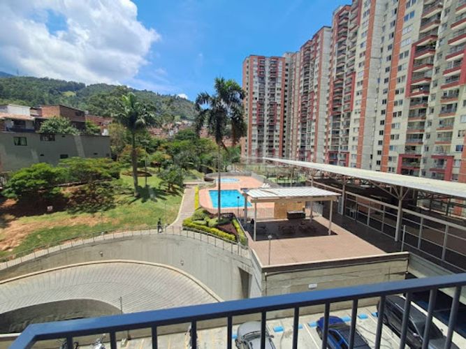Apartamento de 2 alcobas en venta en Alcala, Bello, 40 m² · foto 16 de 19