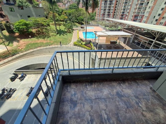 Apartamento de 2 alcobas en venta en Alcala, Bello, 40 m² · foto 17 de 19
