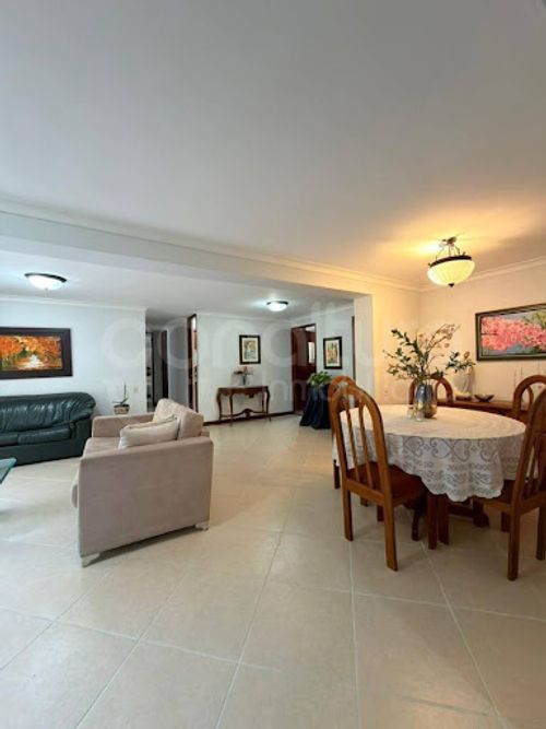 Apartamento de 3 alcobas en venta en Castropol, Medellín, 120 m² · foto 5 de 23