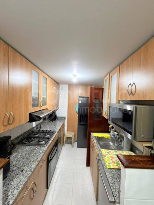Apartamento de 3 alcobas en venta en Castropol, Medellín, 120 m² · foto 7 de 23