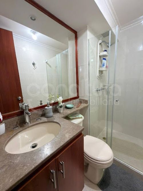 Apartamento de 3 alcobas en venta en Castropol, Medellín, 120 m² · foto 15 de 23