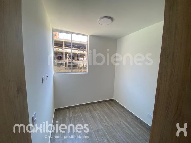 Apartamento de 2 alcobas en arriendo en Bucaros, Medellín, 55 m² · foto 4 de 7