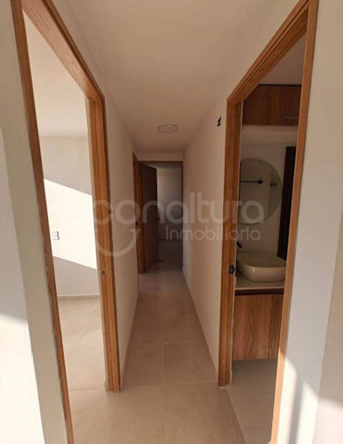 Apartamento de 3 alcobas en venta en La Mina, Copacabana, 54 m² · foto 2 de 6