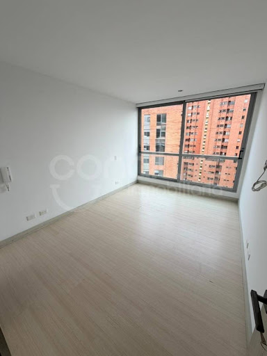 Apartamento en arriendo en Lalinde, Medellín · foto 10 de 21