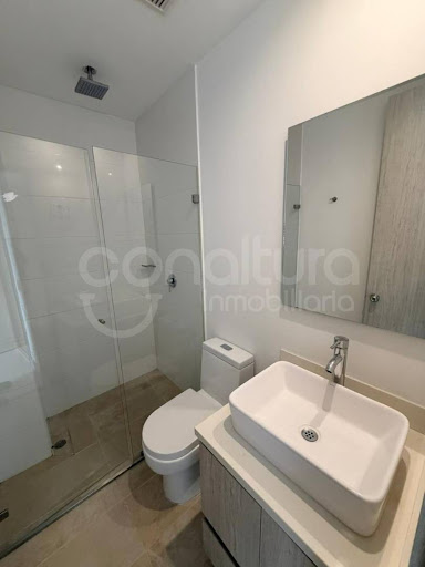 Apartamento en arriendo en Lalinde, Medellín · foto 17 de 21