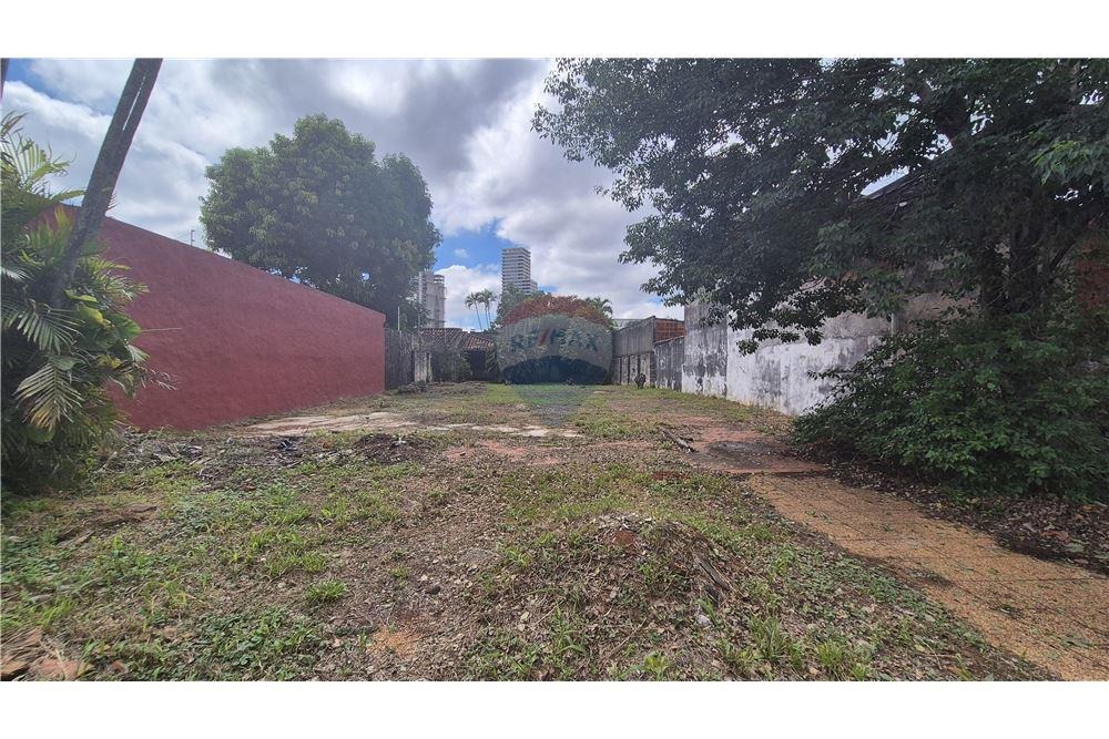 TERRENO EN YCUA SATI A PASOS DE PASEO LA GALERIA EN VENTA (646 M2) — foto 3