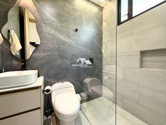 Casa de 4 alcobas en venta en Rio Abajo, Rionegro, 320 m² · foto 21 de 24