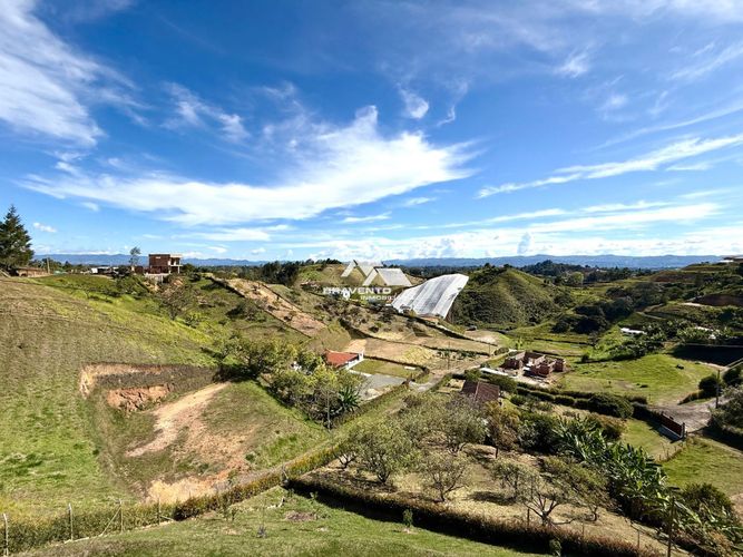 Casa de 4 alcobas en venta en Rio Abajo, Rionegro, 320 m² · foto 24 de 24