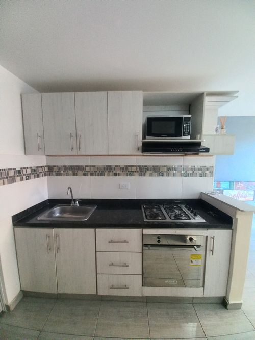 Apartamento de 3 alcobas en venta en El Salado, Ibagué, 51 m² · foto 14 de 24