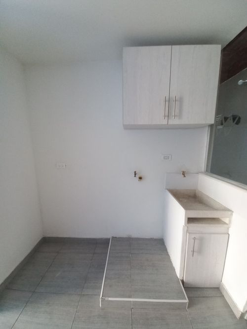 Apartamento de 3 alcobas en venta en El Salado, Ibagué, 51 m² · foto 16 de 24