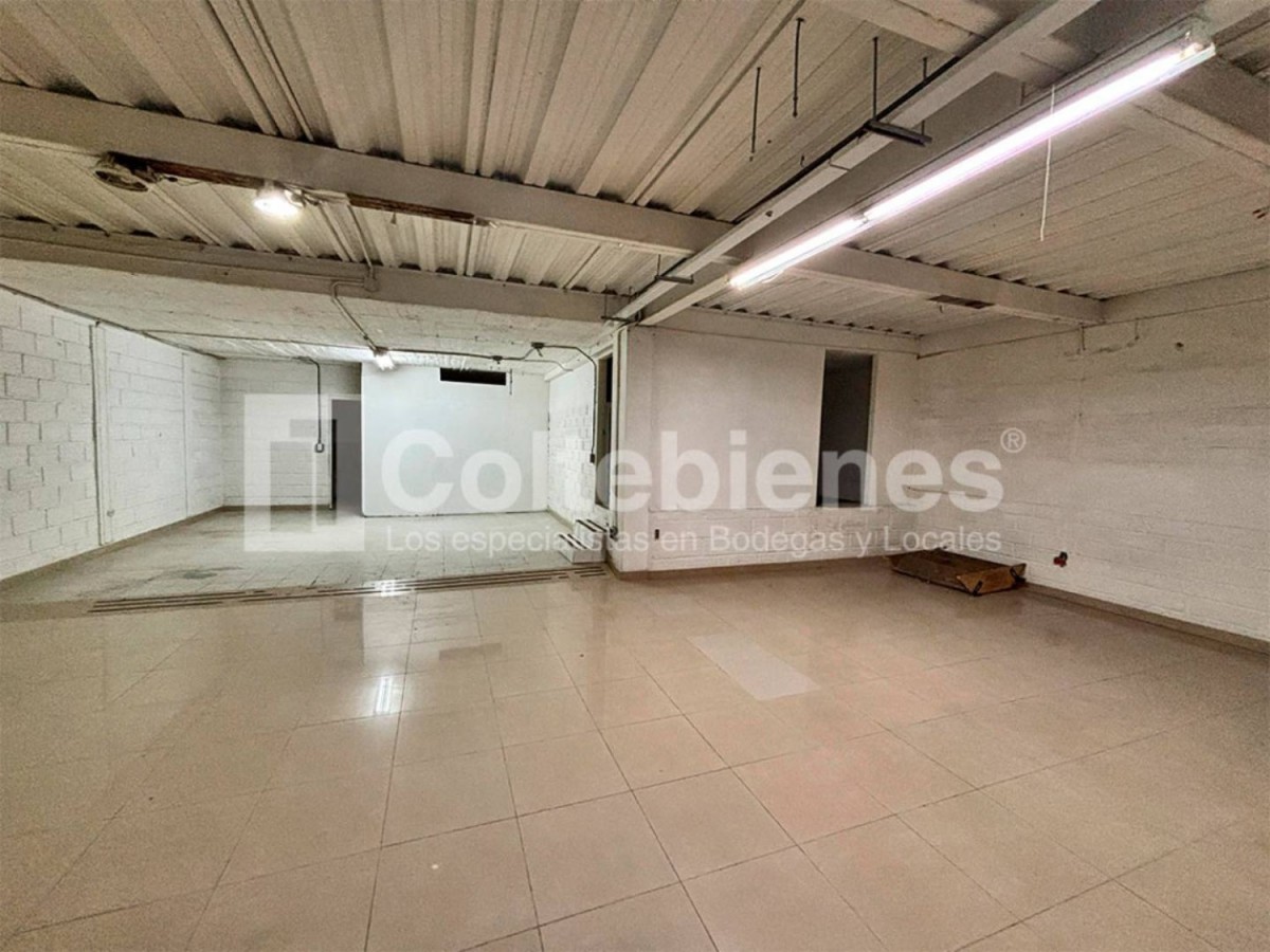 Building in Laureles (1368 m²) for Sale