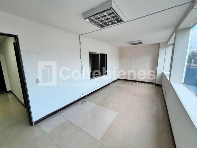 Edificio en venta en Belén, Medellín, 1368 m² · foto 5 de 15
