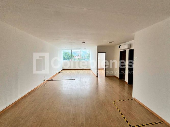 Edificio en venta en Belén, Medellín, 1368 m² · foto 7 de 15