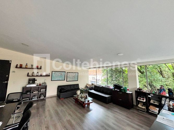 Edificio en venta en Belén, Medellín, 1368 m² · foto 10 de 15