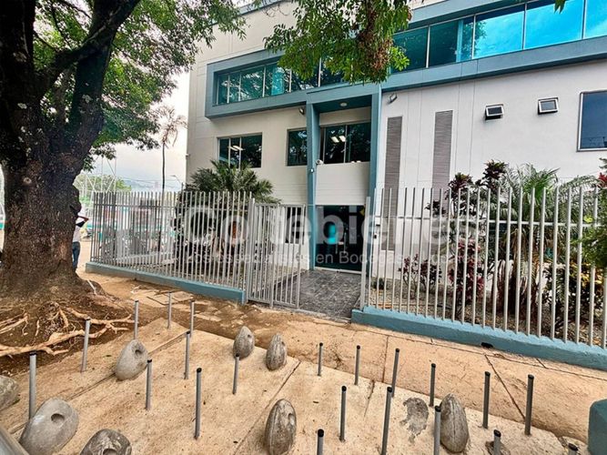 Edificio en venta en Belén, Medellín, 1368 m² · foto 13 de 15