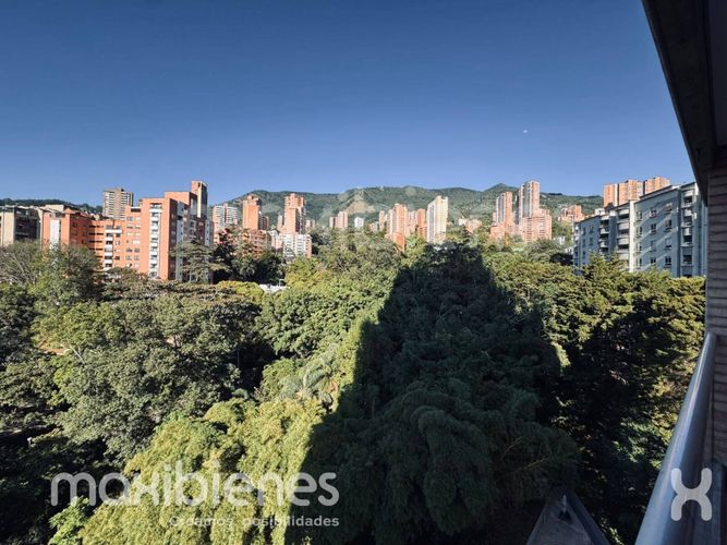 Apartamento de 3 alcobas en arriendo en La Florida, Medellín, 152 m² · foto 9 de 24