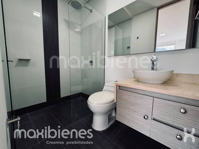 Apartamento de 3 alcobas en arriendo en La Florida, Medellín, 152 m² · foto 22 de 24