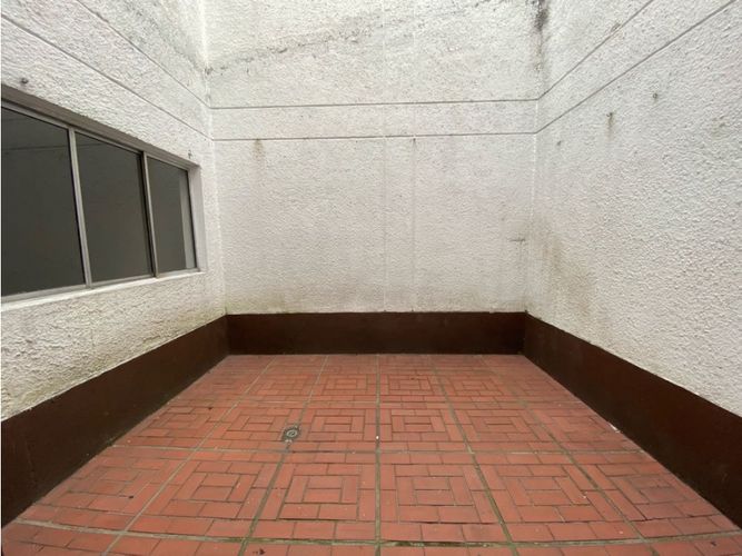 Apartamento de 7 alcobas en arriendo en Santa Mónica, Medellín, 38 m² · foto 9 de 24