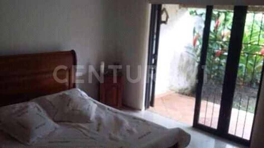 Casa de 3 alcobas en venta en Cairo Bajo, Villavicencio, 212 m² · foto 11 de 16