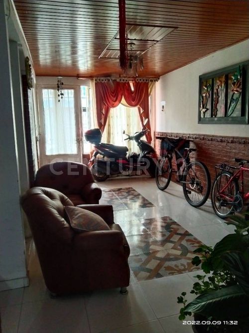 Casa de 6 alcobas en venta en Aranjuez Et I, Villavicencio, 259 m² · foto 9 de 21