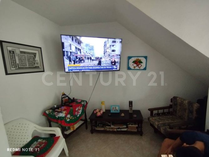 Casa de 5 alcobas en venta en La Isla, Villavicencio, 200 m² · foto 18 de 20