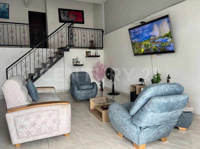 Casa de 4 alcobas en venta en Cn Tejares Del Norte, Villavicencio, 269 m² · foto 3 de 22