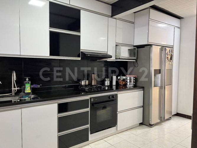 Casa de 4 alcobas en venta en Cn Tejares Del Norte, Villavicencio, 269 m² · foto 8 de 22