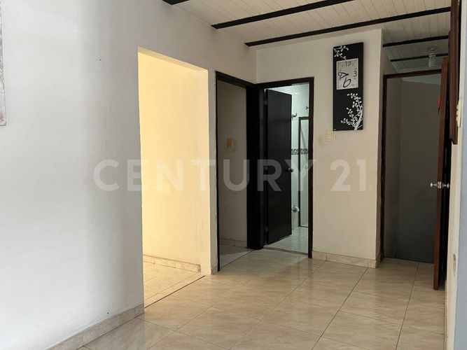 Casa de 4 alcobas en venta en Cn Tejares Del Norte, Villavicencio, 269 m² · foto 15 de 22