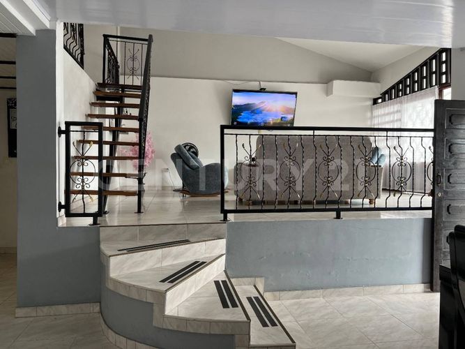 Casa de 4 alcobas en venta en Cn Tejares Del Norte, Villavicencio, 269 m² · foto 18 de 22