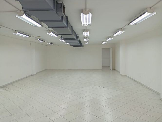 Local en arriendo en El Poblado, Medellín, 185 m² · foto 6 de 9