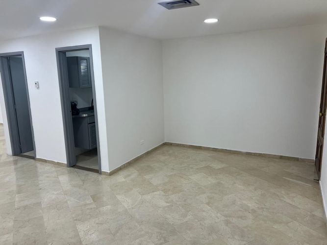 Oficina en arriendo en El Poblado, Medellín, 64 m² · foto 7 de 13