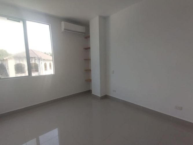 Casa de 3 alcobas en venta en Pradomar, Puerto Colombia, 147 m² · foto 9 de 12