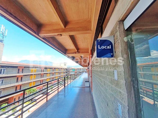 Local en arriendo en El Poblado, Medellín, 924 m² · foto 20 de 20