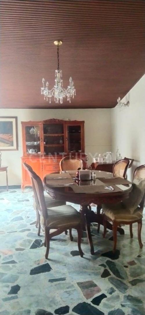 Casa de 5 alcobas en venta en Caudal Norte Oriental, Villavicencio, 363 m² · foto 6 de 20