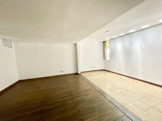 Casa de 6 alcobas en venta en San Vicente, Cali, 274 m² · foto 5 de 15