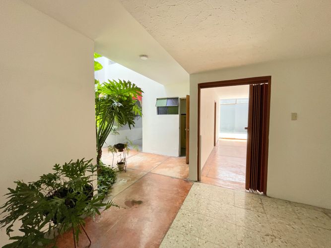 Casa de 6 alcobas en venta en San Vicente, Cali, 274 m² · foto 13 de 15