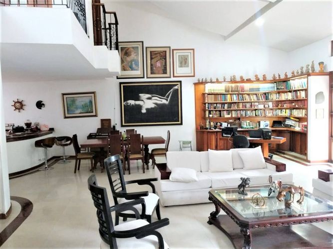 Casa de 5 alcobas en venta en San Fernando Viejo, Cali, 400 m² · foto 14 de 16