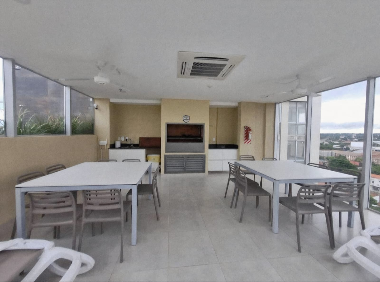 Alquilo Departamento Amoblado de 1 Dormitorio con Garage –  (BARRIO HERRERA) — foto 3