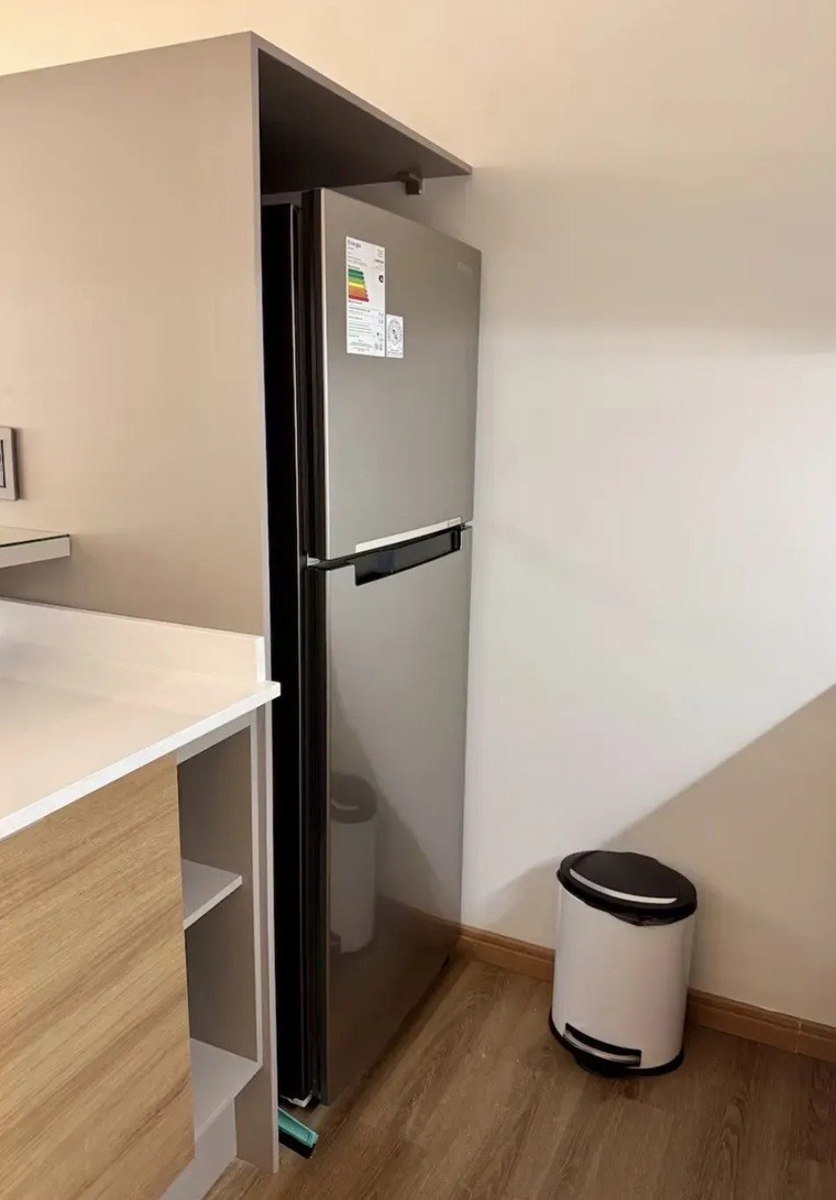 ALQUILER AMUEBLAD EN POCITOS, MONO AMBIENTE EN PISO 1, MODERNO, SEGURIDAD 24HS SUM, LAVADERO, GYM · Foto 5
