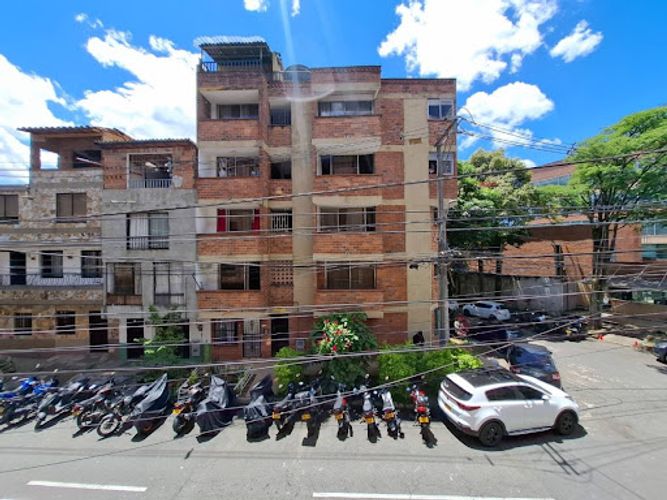 Apartamento en venta en Asturias, Itagüí · foto 11 de 11