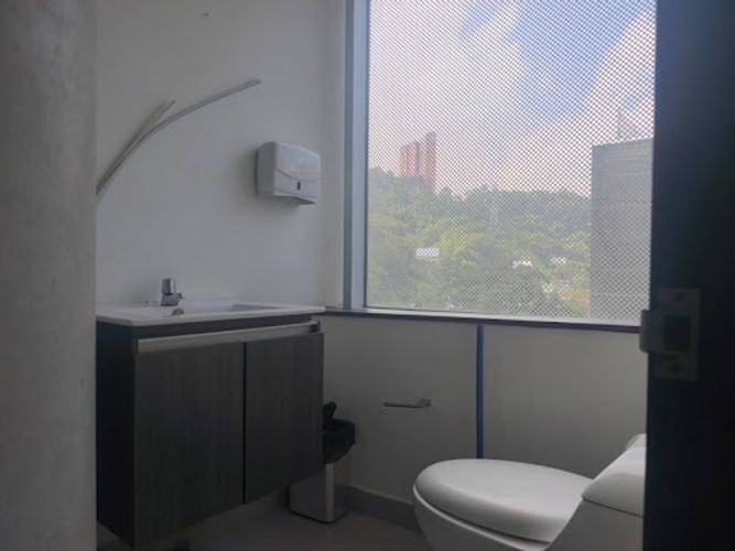 Oficina en arriendo en Las Palmas, Medellín, 53 m² · foto 4 de 7