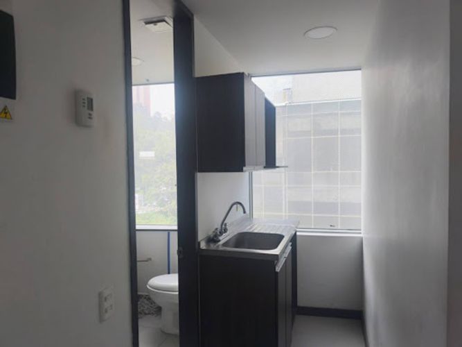Oficina en arriendo en Las Palmas, Medellín, 53 m² · foto 5 de 7