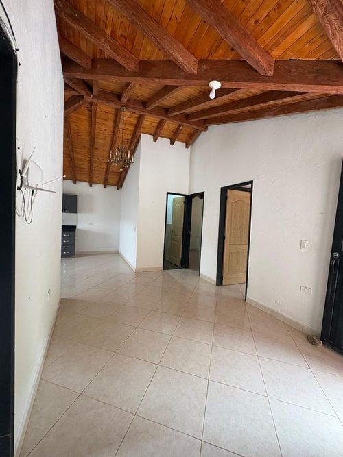 Casa de 4 alcobas en venta en Cascajo Abajo, Marinilla, 700 m² · foto 9 de 24