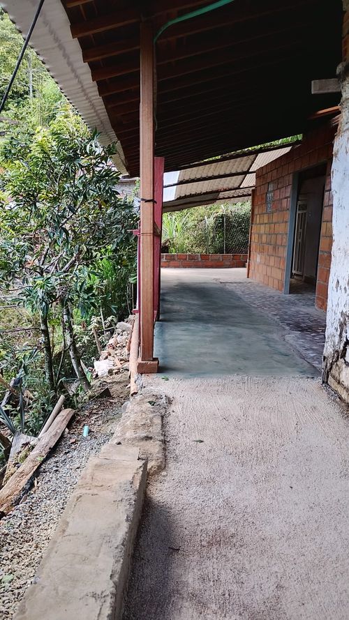 Casa de 3 alcobas en venta en San Jose, La Estrella, 350 m² · foto 14 de 16