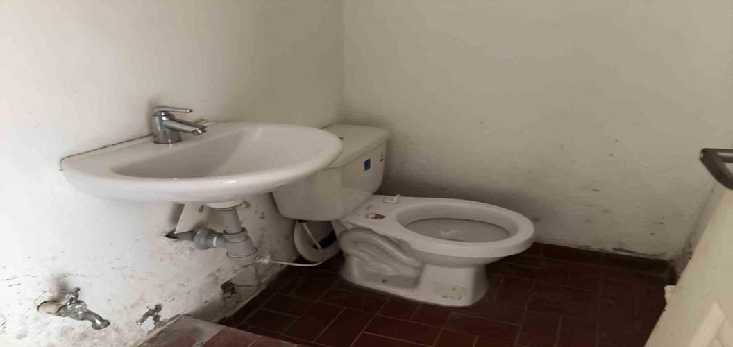 Local en arriendo en San Antonio, Armenia, 18 m² · foto 8 de 8