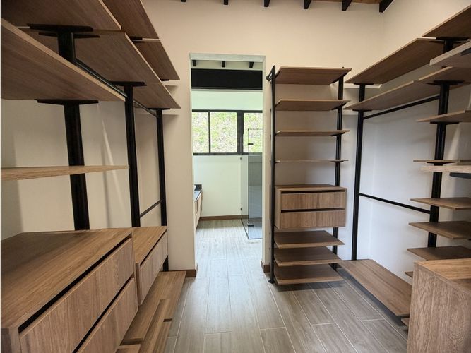 Casa de 3 alcobas en venta en Pantanillo, El Retiro, 279 m² · foto 9 de 24