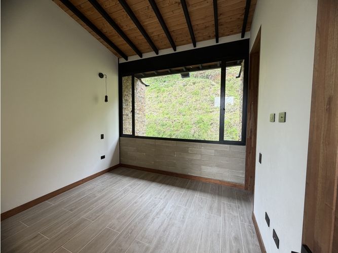 Casa de 3 alcobas en venta en Pantanillo, El Retiro, 279 m² · foto 10 de 24