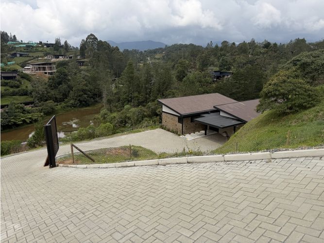 Casa de 3 alcobas en venta en Pantanillo, El Retiro, 279 m² · foto 22 de 24