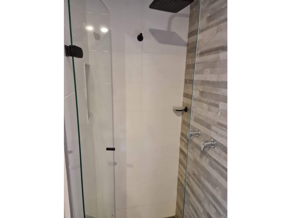 Apartamento en venta en Mirandela, Bogotá · foto 2 de 9