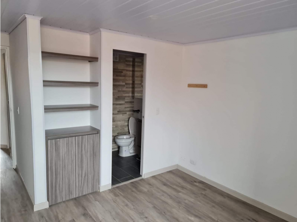 Apartamento en venta en Mirandela, Bogotá · foto 5 de 9